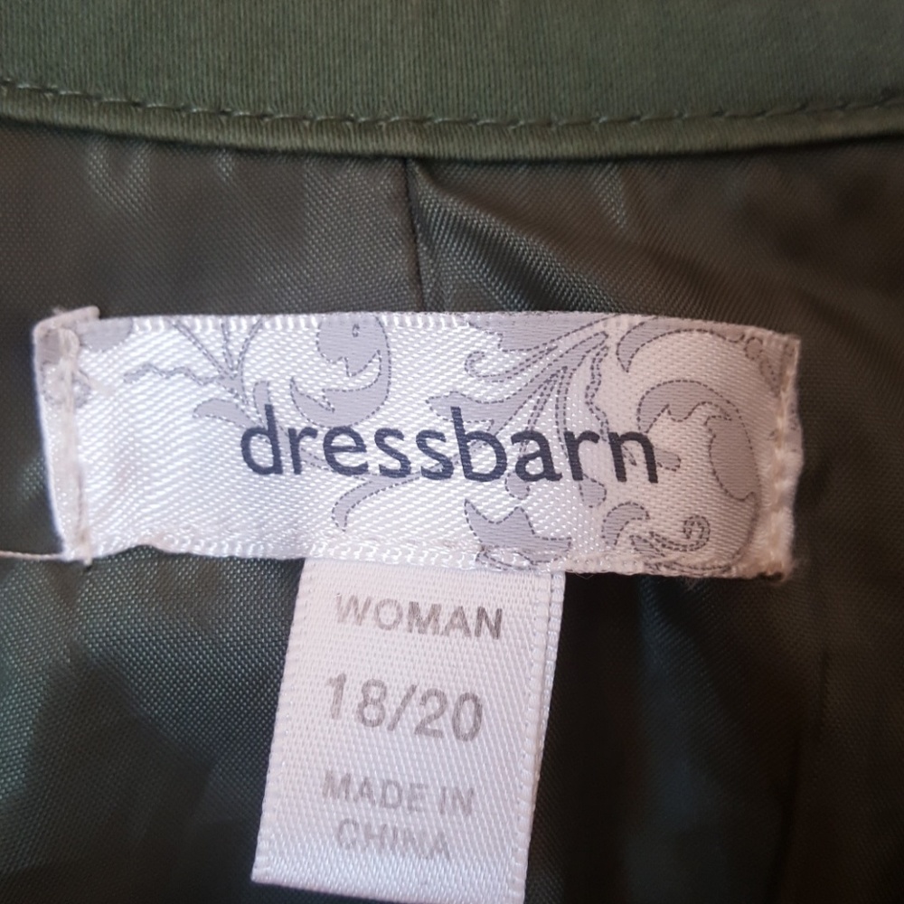 Dressbarn Open Front Green Blazer - Picture 5 of 8